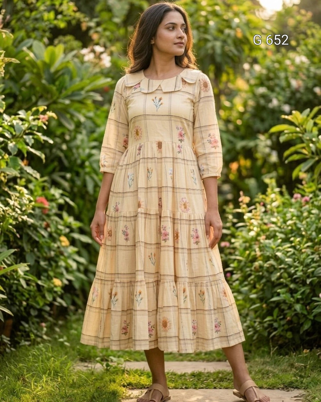 Graceful Designer Kurti with Flared Silhouette Detail