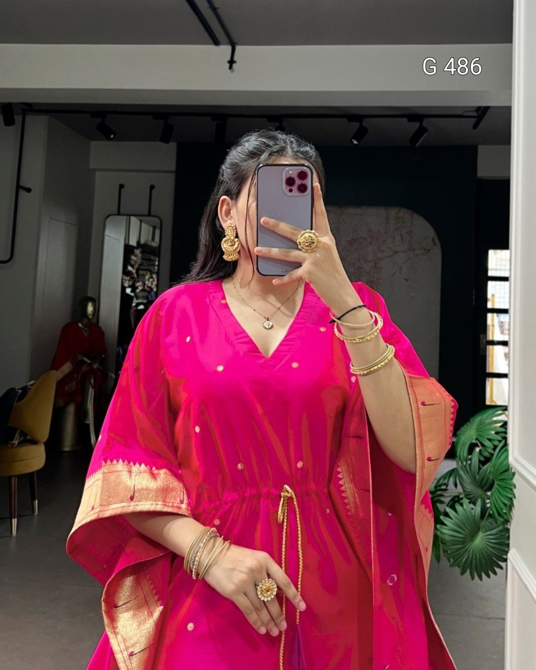 Elegant Jacquard Kaftans for Stylish Everyday Wear